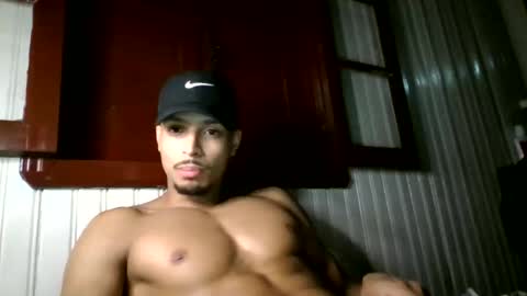 tomtresor online show from 12.18.25