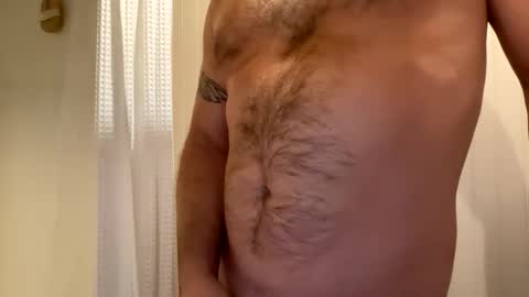 Snapshot of tomusa2 chatting on 11.28.25 tomusa2 online show from 11.28.25