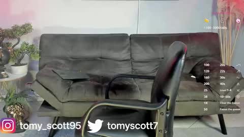 tomy_scott6 online show from 03.14.26