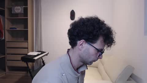 Snapshot of tomyhartman chatting on 12.05.24 tomyhartman online show from 12.05.24