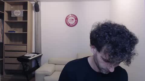 Snapshot of tomyhartman chatting on 12.16.24 tomyhartman online show from 12.16.24