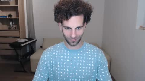 Snapshot of tomyhartman chatting on 01.13.25 tomyhartman online show from 01.13.25