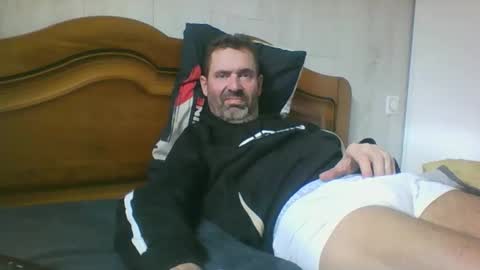 Snapshot of tonio358965 chatting on 10.31.25 tonio358965 online show from 10.31.25