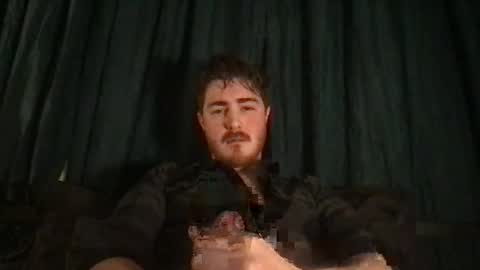 Snapshot of tonydigitt chatting on 12.18.24 tonyd online show from 12.18.24