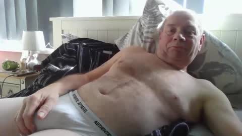 Snapshot of tonygib1962 chatting on 02.22.26 tonygib1962 online show from 02.22.26