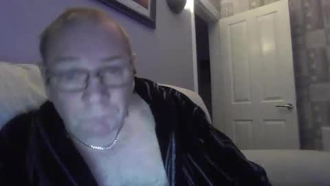 Snapshot of tonygibbson62 chatting on 01.03.25 tonygibbson62 online show from 01.03.25