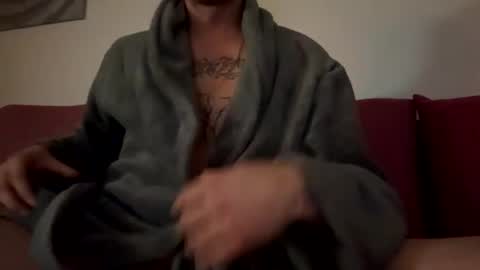 tonystrawberry online show from 11.27.25