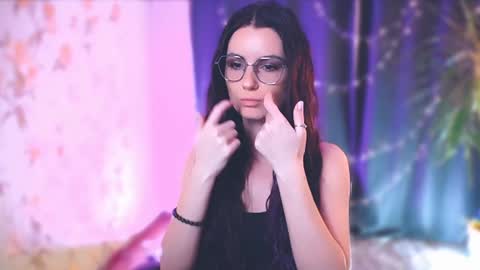 Elizabeth online show from 01.13.25