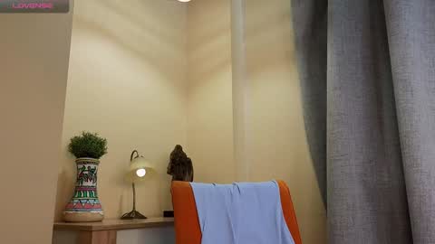 Snapshot of too_cute_blonde_girl chatting on 02.08.25 Hey hey Im Megan Pvt open. Im very glad to see you here online show from 02.08.25