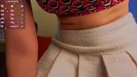 Snapshot of too_cute_blonde_girl chatting on 03.05.25 Hey hey Im Megan Pvt open. Im very glad to see you here online show from 03.05.25