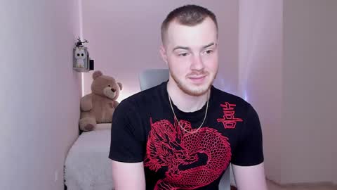 Snapshot of toohornyserj chatting on 12.25.24 toohornyserj online show from 12.25.24