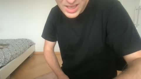 Snapshot of toohottobetrue21 chatting on 09.16.25 Max online show from 09.16.25