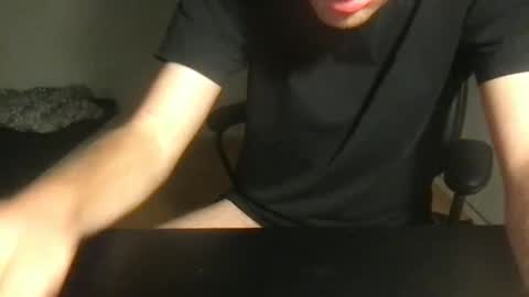 Snapshot of toohottobetrue21 chatting on 09.30.25 Max online show from 09.30.25