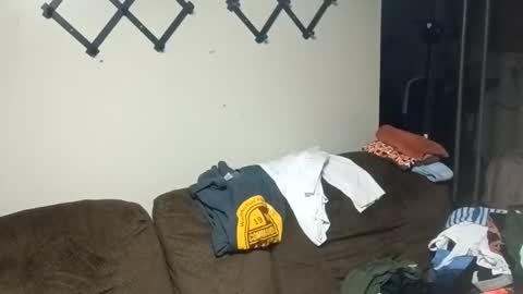 Snapshot of topdogintraining93 chatting on 12.14.25 SagMeOreduceMe online show from 12.14.25