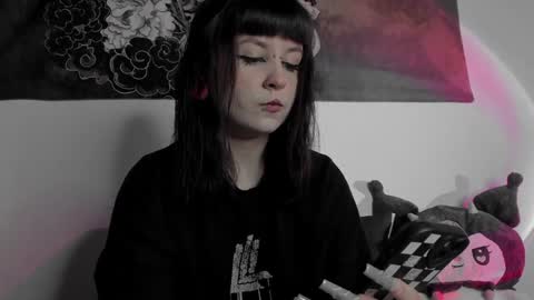 Snapshot of toriayun0 chatting on 01.13.25 your personal gothic girl check it online show from 01.13.25