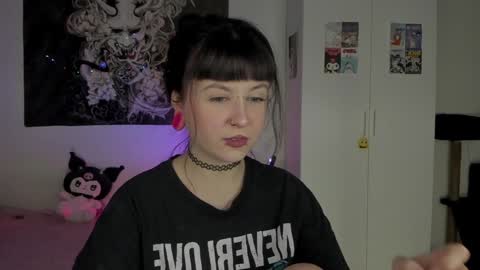 Snapshot of toriayun0 chatting on 01.20.25 your personal gothic girl check it online show from 01.20.25