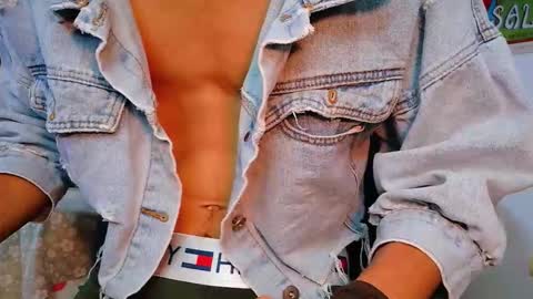 Enzo Moretti online show from 10.21.25