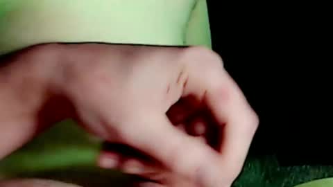 Snapshot of tornne chatting on 11.10.25 tornne online show from 11.10.25