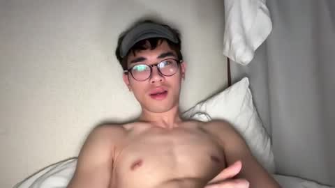 Snapshot of toshikaro0 chatting on 03.02.25 Karo online show from 03.02.25