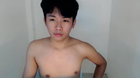 Snapshot of totalbabe1x chatting on 03.05.25 totalbabe1x online show from 03.05.25