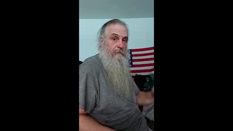 Snapshot of totallyawesome_65 chatting on 12.15.25 totallyawesome_65 online show from 12.15.25