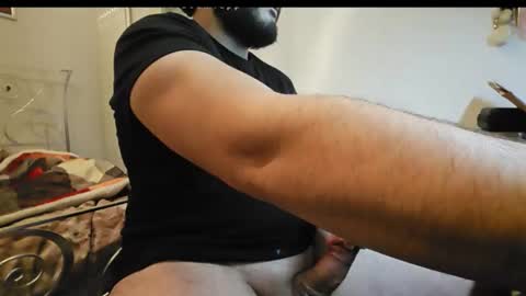 Snapshot of totalum chatting on 11.16.25 totalum online show from 11.16.25