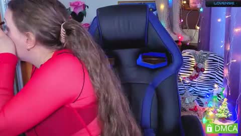   online show from 12.18.25