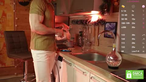 Snapshot of touch_of_eros chatting on 01.15.26 Paul online show from 01.15.26