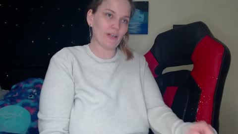 Lilly Miss Mistress Goddess Maam Queen Boss online show from 12.06.24