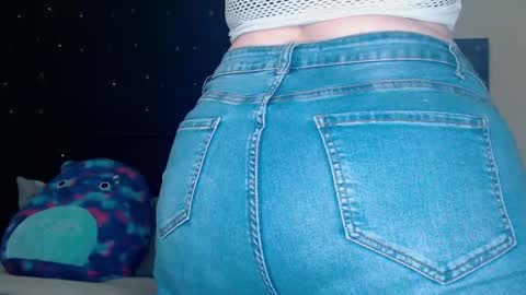 Lilly Miss Mistress Goddess Maam Queen Boss online show from 12.14.24