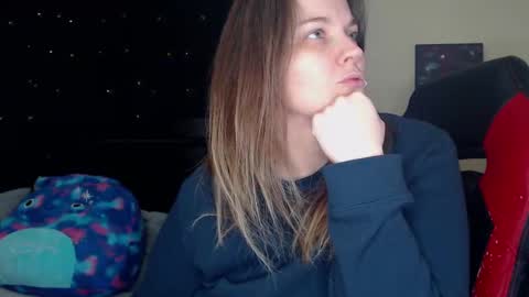 Lilly Miss Mistress Goddess Maam Queen Boss online show from 12.19.24