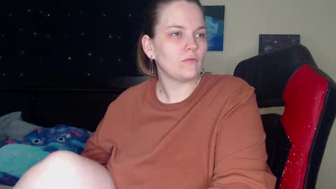 Lilly Miss Mistress Goddess Maam Queen Boss online show from 02.05.25