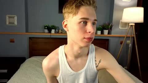 Snapshot of toxicpassion chatting on 02.17.26 Max online show from 02.17.26