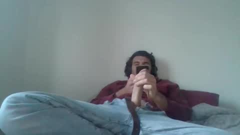 Snapshot of toyboyhumilation chatting on 10.25.25 toyboyhumilation online show from 10.25.25