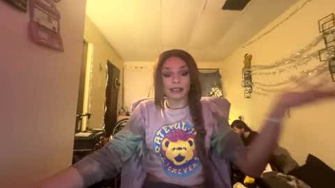 tracy227 online show from 12.19.25