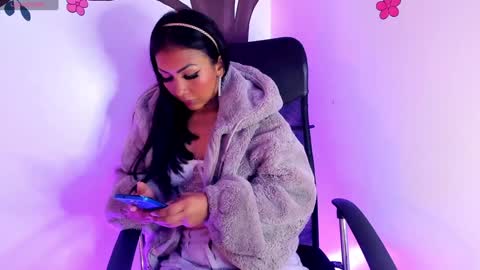 Snapshot of tracy_lambo chatting on 12.19.24 tracy online show from 12.19.24