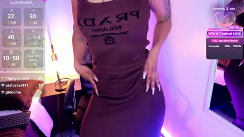 Snapshot of tracy_lambo chatting on 01.14.25 tracy online show from 01.14.25