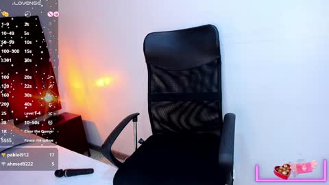 Snapshot of tracy_lambo chatting on 02.08.25 tracy online show from 02.08.25