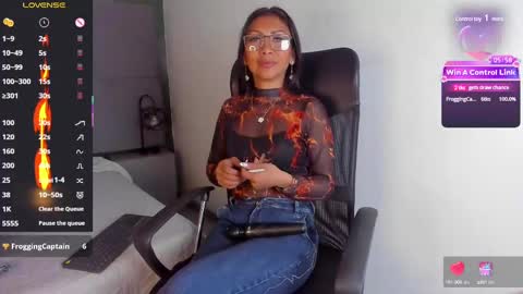 Snapshot of tracy_lambo chatting on 03.07.25 tracy online show from 03.07.25