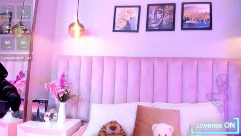 Tracy  online show from 03.06.26