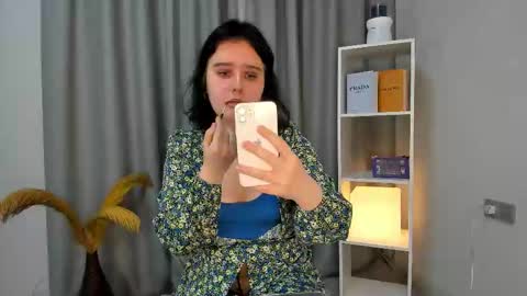 Snapshot of tracylilith chatting on 12.14.25 Call me Tracy online show from 12.14.25