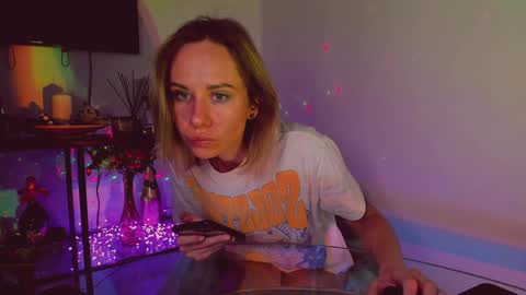 Snapshot of trafka_murafka chatting on 01.08.25 Hey my name is Kiri Kiri online show from 01.08.25