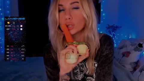 Snapshot of trafka_murafka chatting on 01.29.25 Hey my name is Kiri Kiri online show from 01.29.25