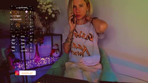 Snapshot of trafka_murafka chatting on 02.04.25 Hey my name is Kiri Kiri online show from 02.04.25