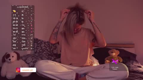 Snapshot of trafka_murafka chatting on 03.08.25 Hey my name is Kiri Kiri online show from 03.08.25