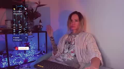 Hey my name is Kiri Kiri online show from 12.18.25