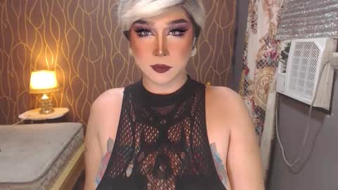 Snapshot of trandomsts chatting on 03.05.26 DOM irish online show from 03.05.26