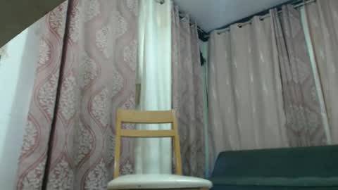 Gigi online show from 10.05.25