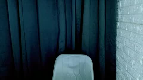 Chloe online show from 07.04.26