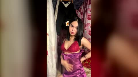 ARA CASTRO online show from 05.05.26